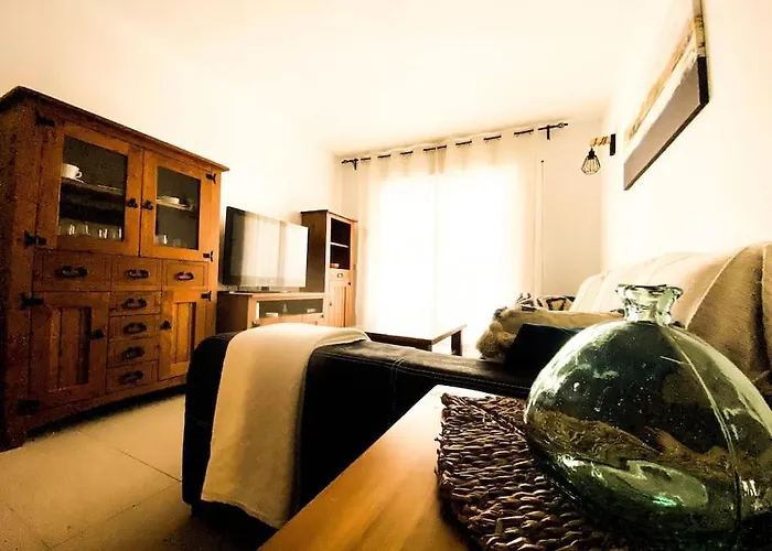 Del Mar 3 Bed Естепона